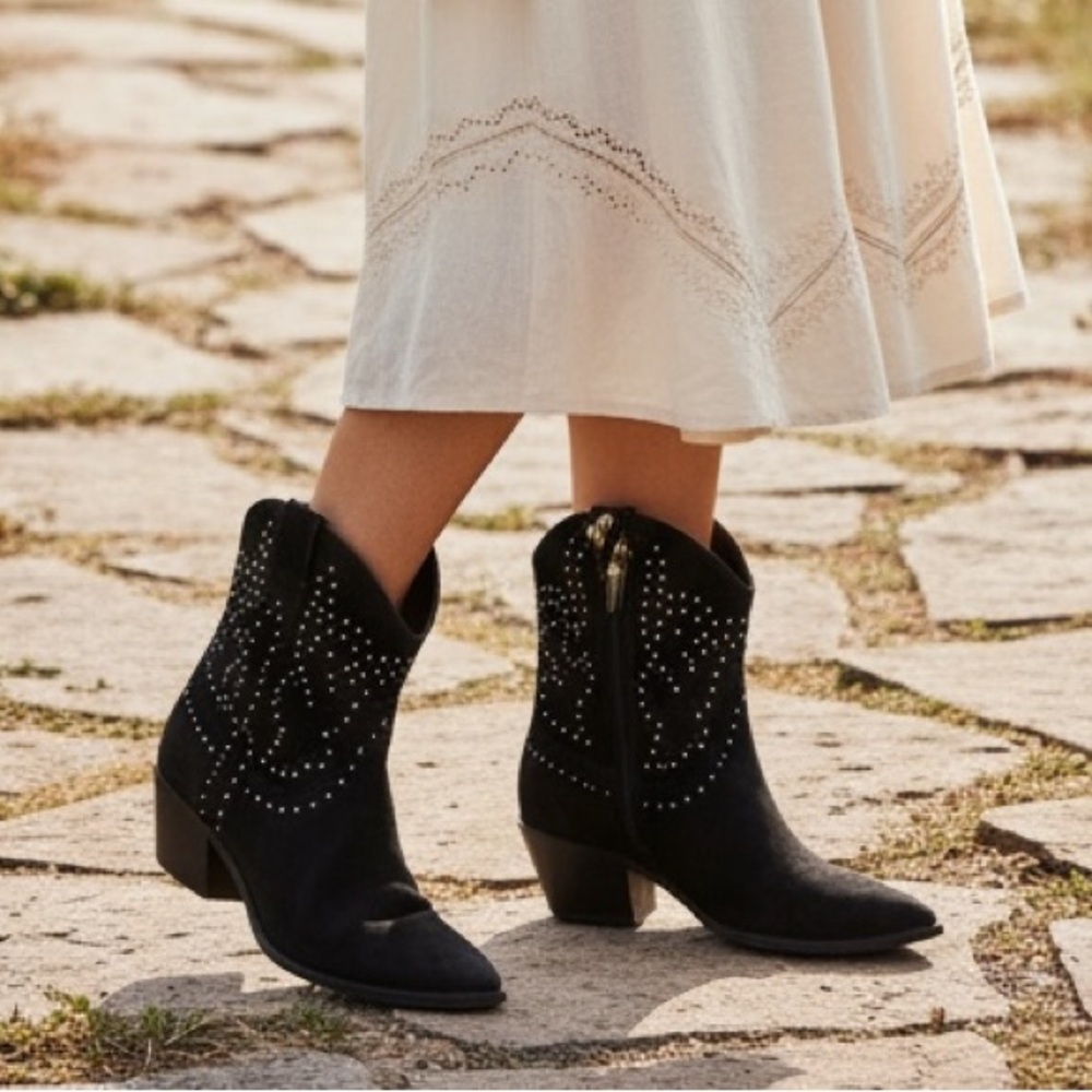 Dolce Vita Black Ankle Booties studded western cowboy boots